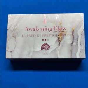 Awakening glow lip care set